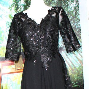 SEQUIN COCKTAIL DRESS  BLACK  NWT  (10)